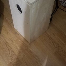 Birds Breeding Boxes various sizes and prices available for sale - $25 (Schaumburg)


