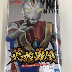 Ultraman Dyna Flash Type Figure