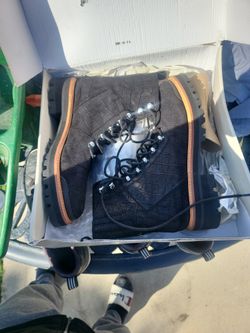 Marc Fisher Womans Boots 