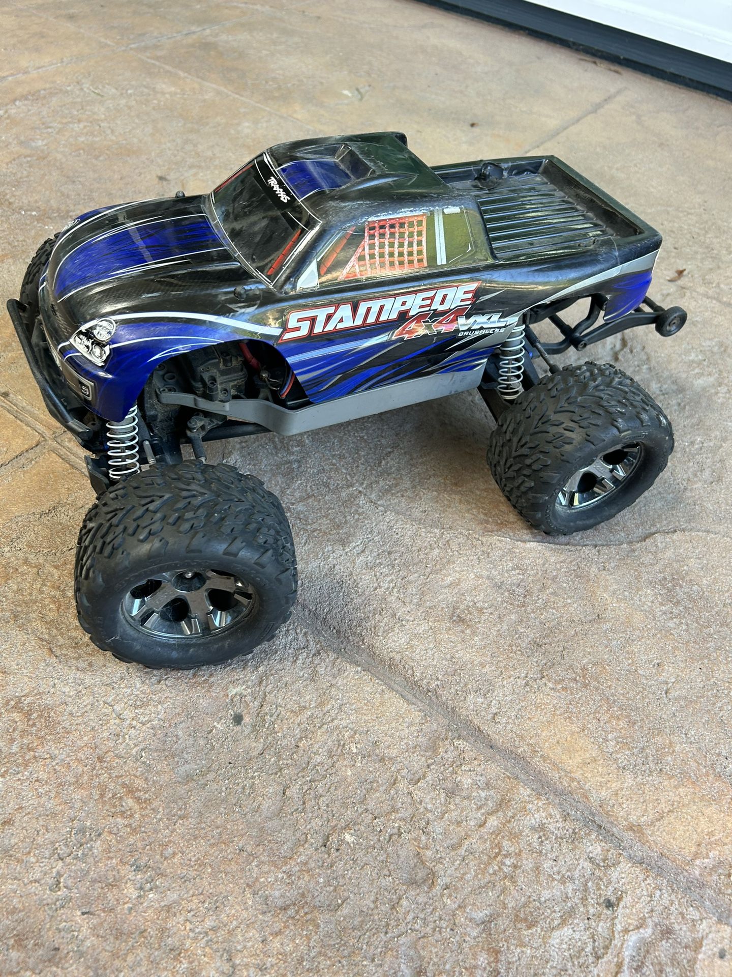 Traxxas Stampede 4x4 Brushless motor