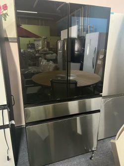 Samsung - 36 in. Wide Bespoke 29 cu. ft. 4-Door French Door Refrigerator with Al Family Hub+ - Charcoal Glass & Stainless Steel，$1450