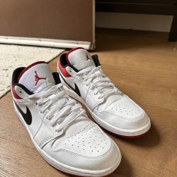Air Jordan 1 Lows - “White University Red” - Size 13