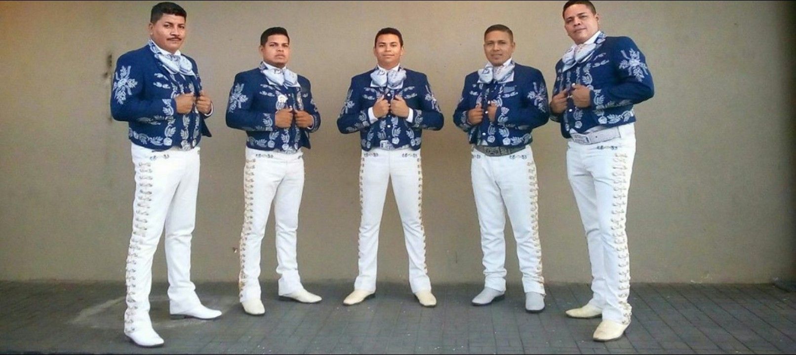 Guitarra Violin Mariachi