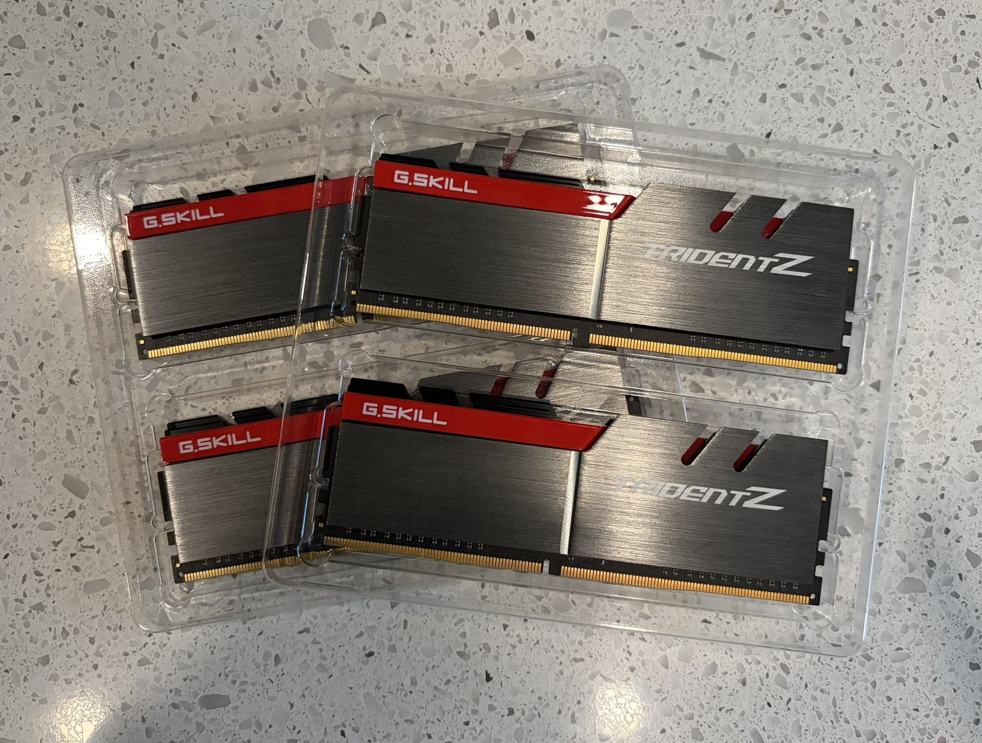 32GB G.Skill Trident Z DDR4 4000MHz
