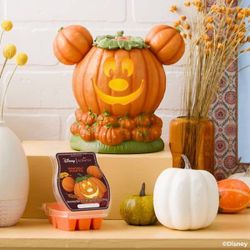 Disney Scentsy Mickey Mouse Jack-O-Lantern Warmer