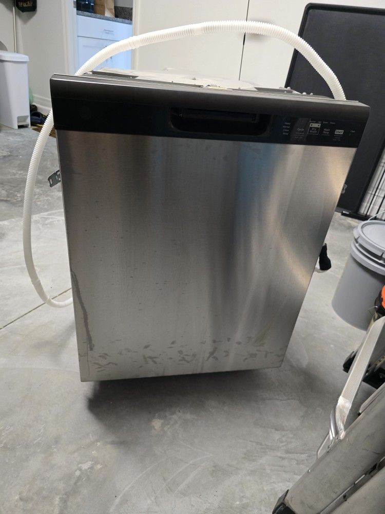 New GE Dishwasher