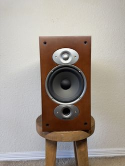 Polk RTIa3 Bookshelf speakers 6.5 Inch pair