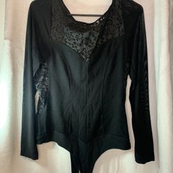 BEBE LONG SLEEVE MESH BODYSUIT 