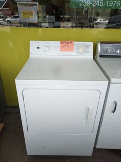 GE Dryer white heavy duty super size excellent . Warranty . Delivery available . 2203 Fowler st. Ft. Myers 33901