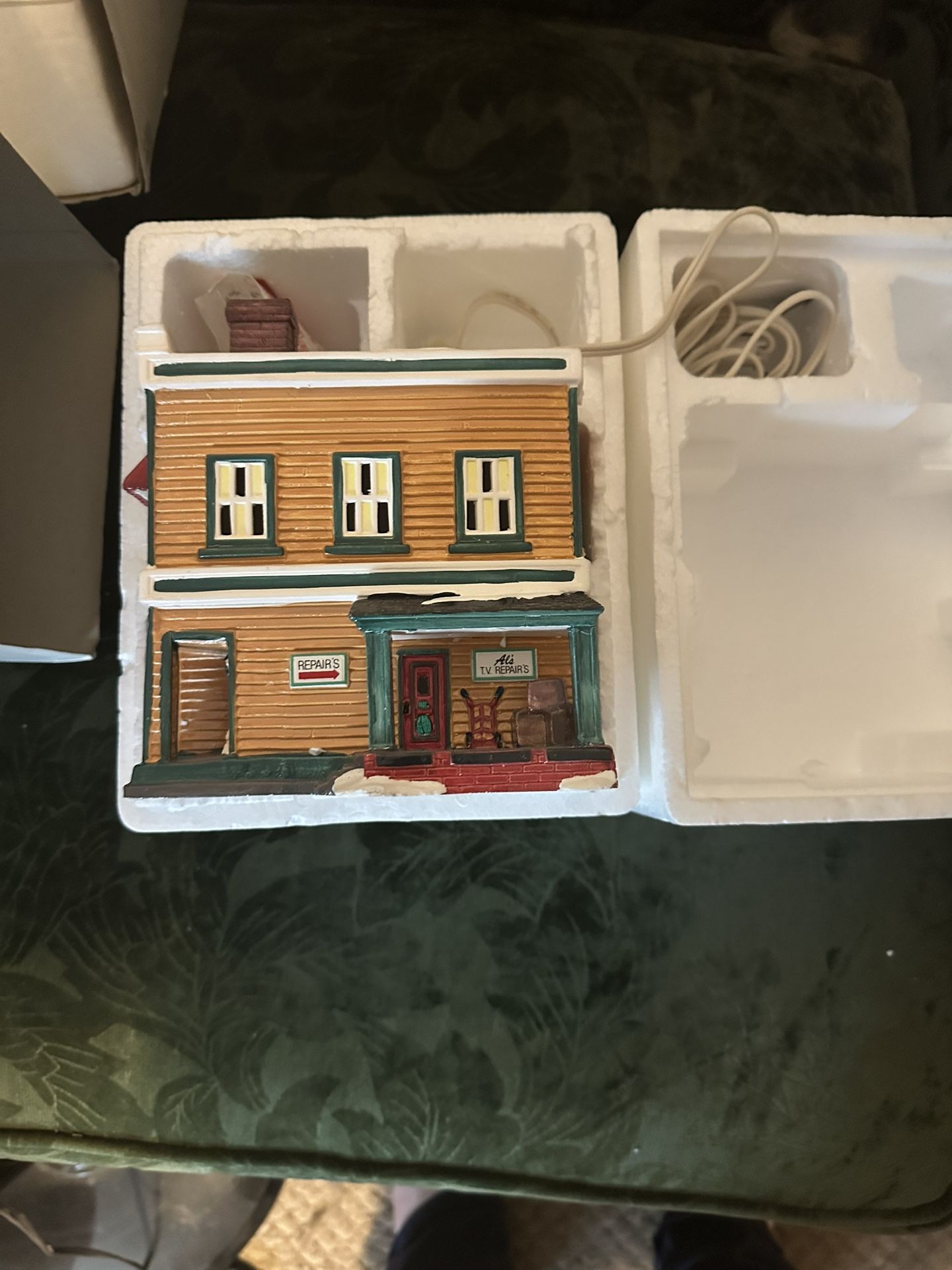 Department 56 Al TV Repair Shop