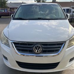 2009 Volkswagen Routan