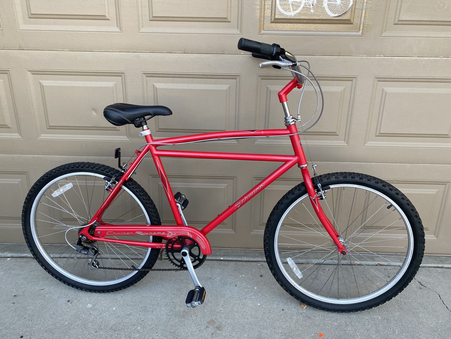 schwinn cruiser six bicycle USED Vintage 2000's Straight 6 Full Suspension Mountain Bike Y The padded spring seat adds lasting comfort Schwinn Huron Adult Beach Cruiser