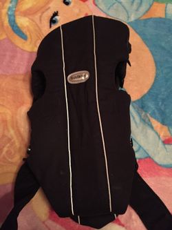 Baby bjorn carrier