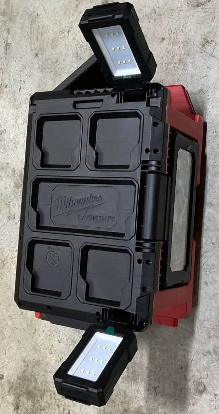 Milwaukee Packout Light