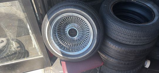 Barato. 250 con llanta nueva