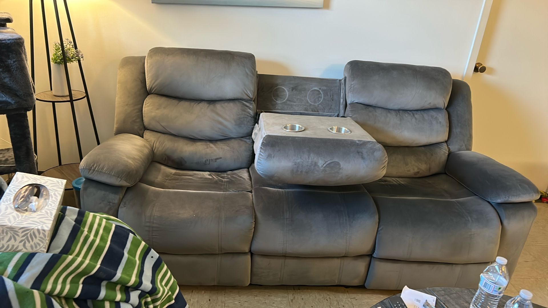 Reclining Couch 