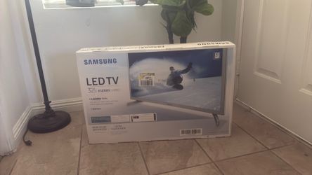 LED TV SAMSUNG 32” 4 series