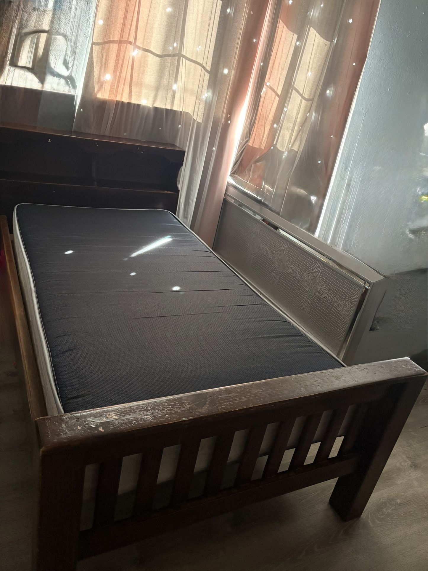 Twin Bed