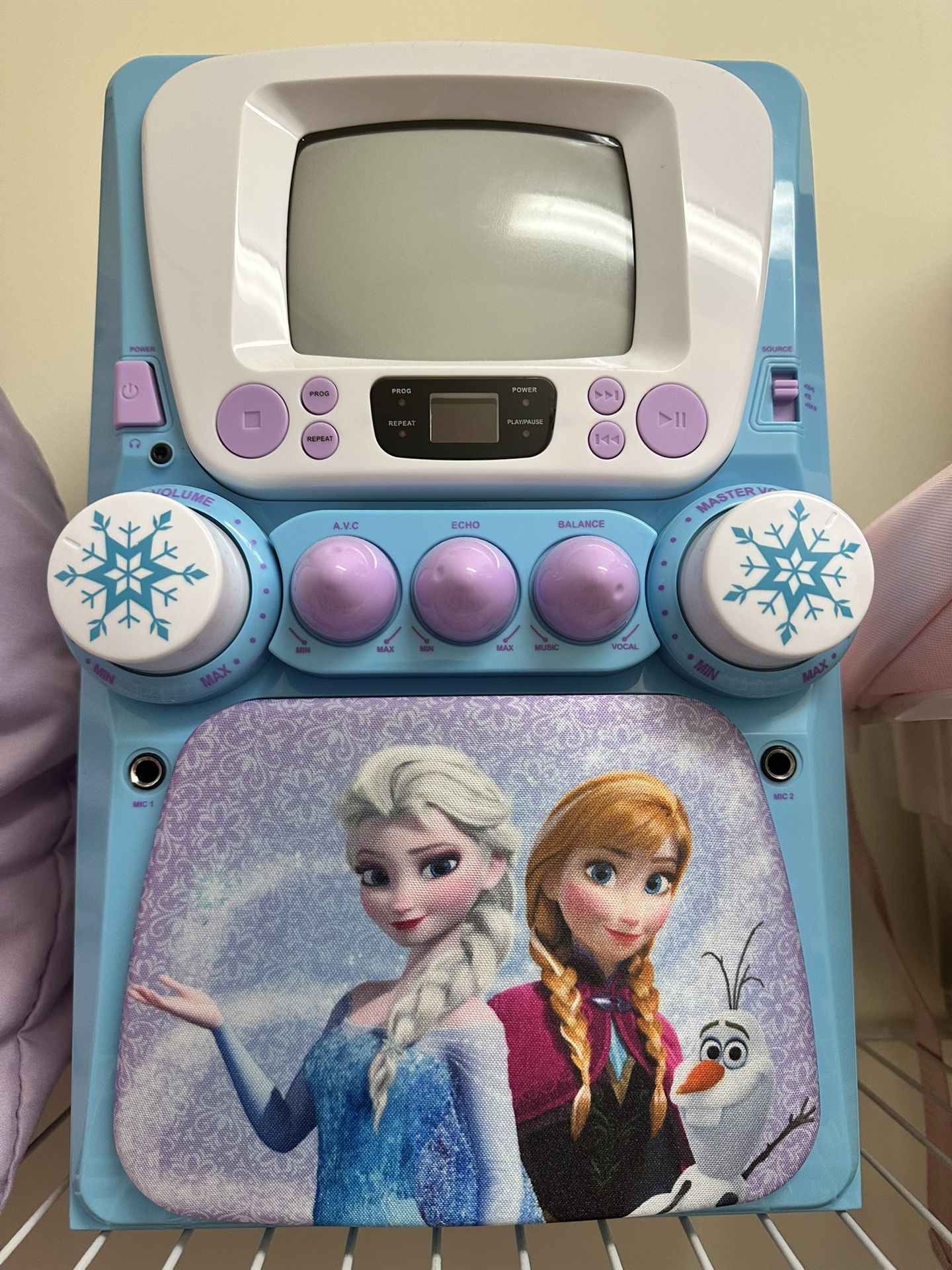 Sakar Disney's Frozen Karaoke with Built-in Screen