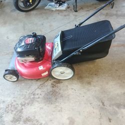 Yard Machine Lawn Mower 190 Cc 6.5