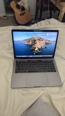 MacBook Pro 13 inch touchbar 2018