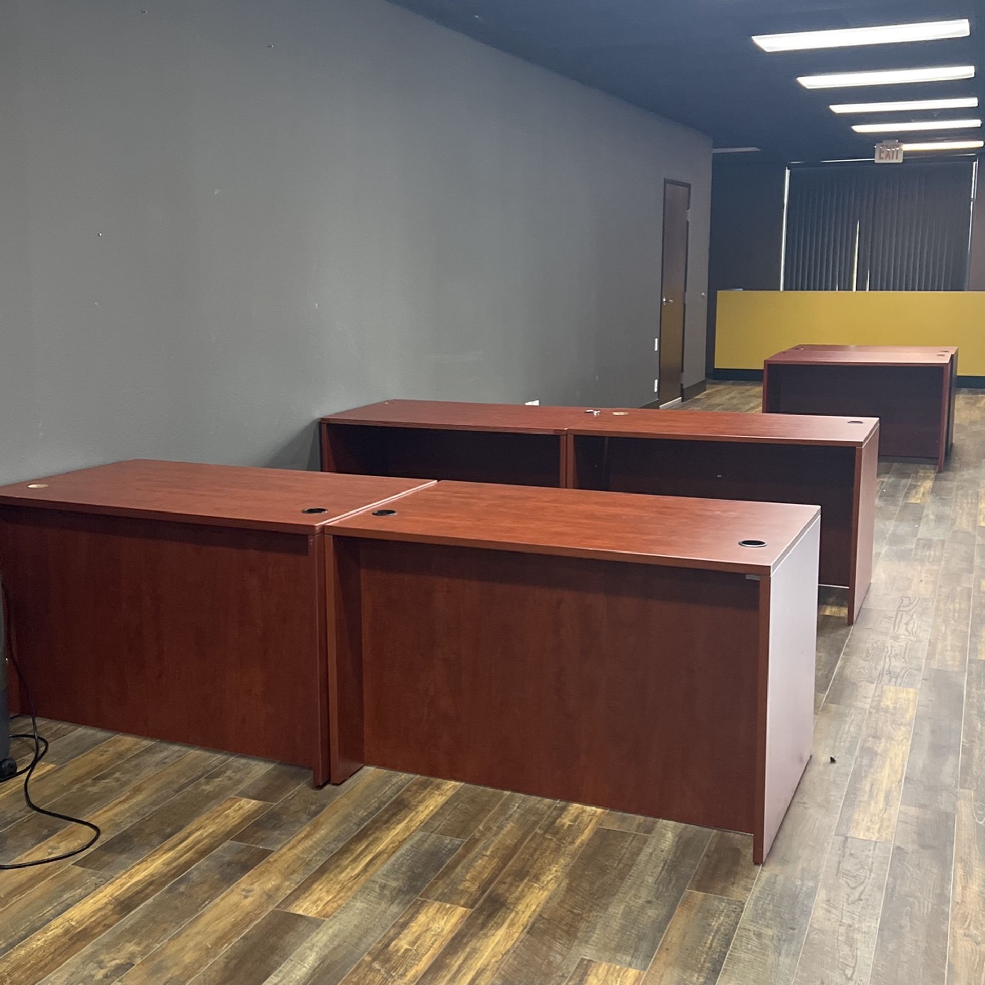 Great Deal - Office Furniture - Desk Available On sale 