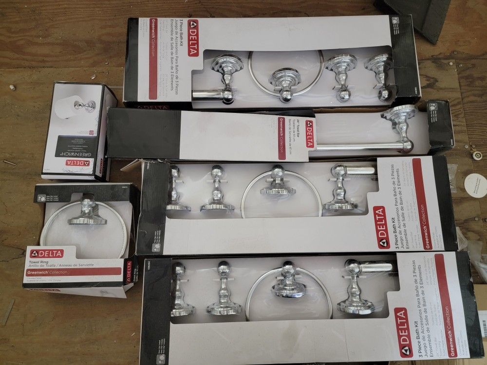Delta Bath Accessories