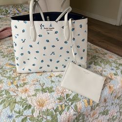 Bolso Con Carterita