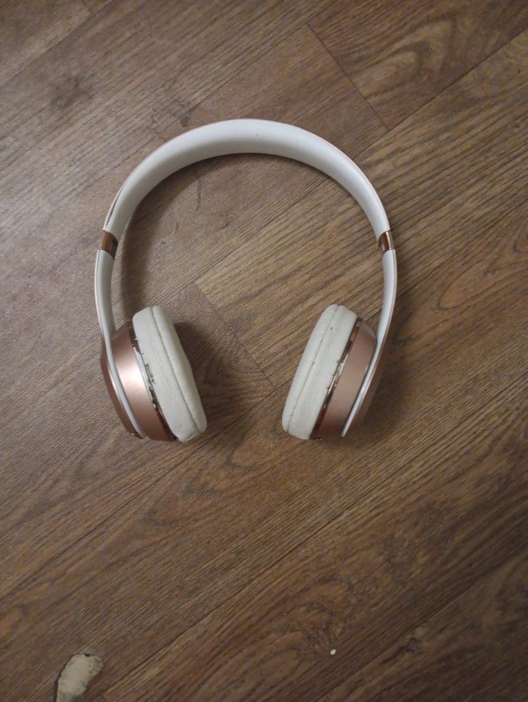 Beats Solo3s Rose Gold