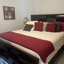King Size Bedroom Set All Included! 