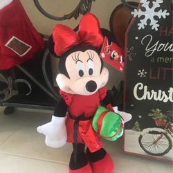 Christmas Minnie Mouse NWT $15
