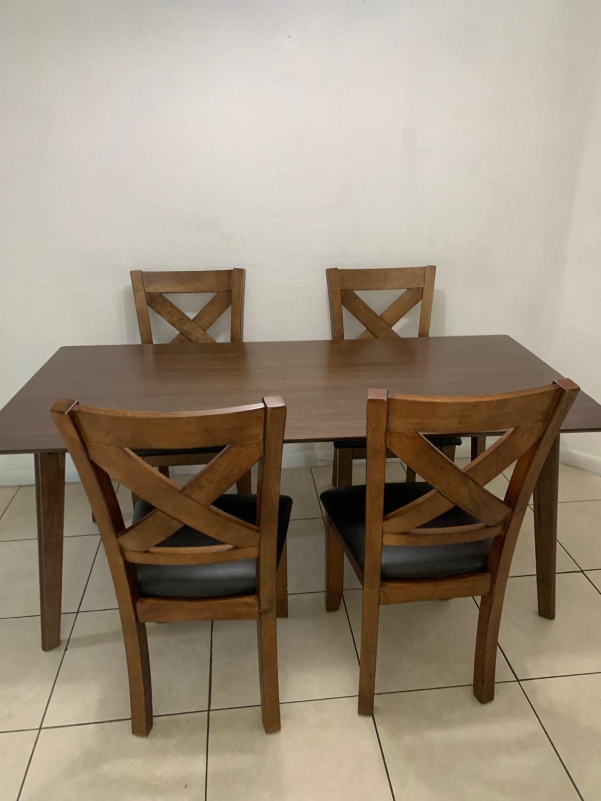 Wood Dining Table With 4 Chairs 
