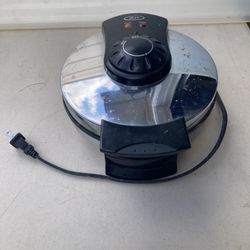 OSTER Belgium Waffle Maker. 