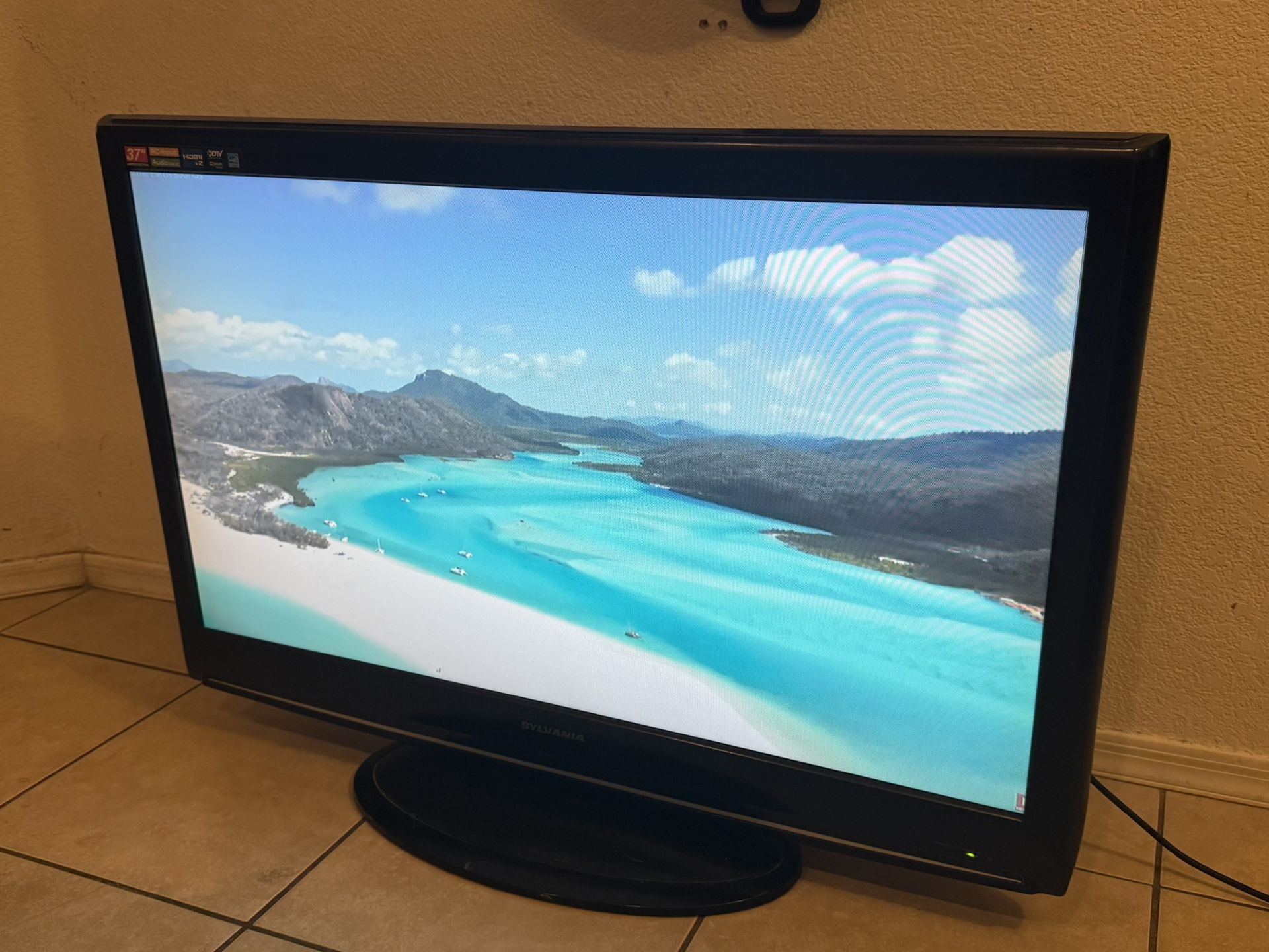 Sylvania 37” LCD TV HDMI Model: LC370SS9