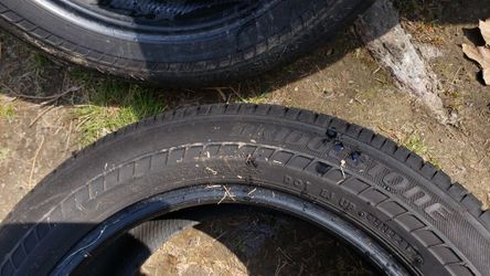 2 bridgestone driveguard tires