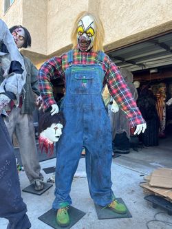Halloween Chuckles the Clown Professional Custom Clown Prop Spirit Halloween Lowe’s Home Depot.