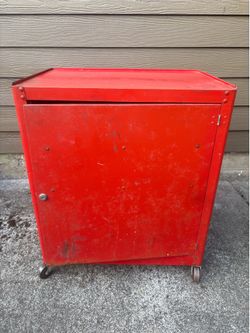Vintage Rolling Metal Tool Box Cabinet