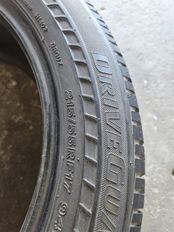 Tire 215 55 17