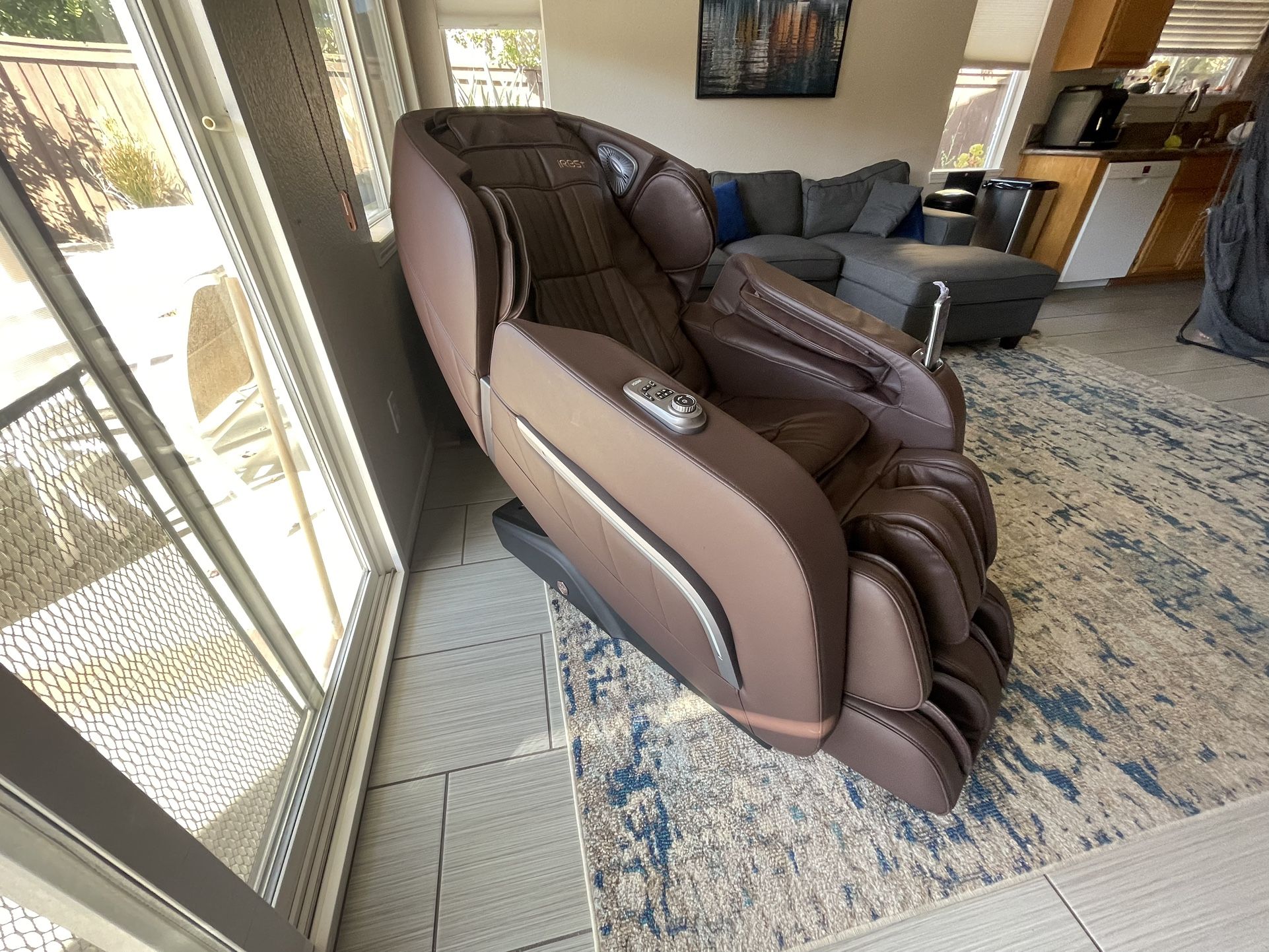 iRest Massage Chair for Sale in Murrieta, CA OfferUp