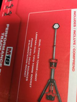 M18 18-Volt Lithium-Ion Cordless Rocket Dual Power Tower Light (Tool-Only)