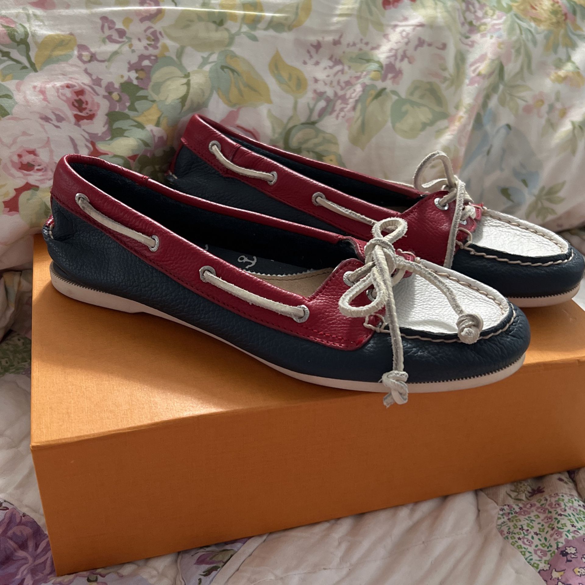 Nice! “SPERRY”red,white,blue Soft Leather Shoes!