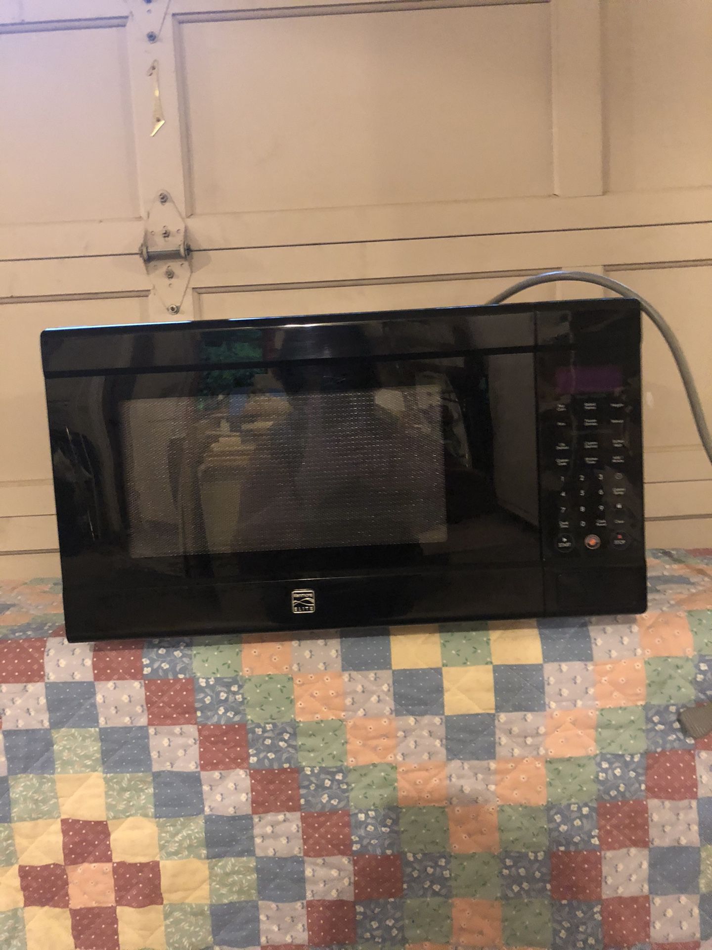 Black Microwave Oven