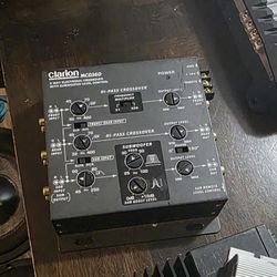 CLARION MCD360 3WAY 6CHANNEL INPUT ELECTRONIC CROSSOVER W/ 5-VOLT RCA OUTPUTS UC
