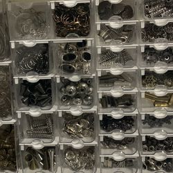 Jewelry Storage/ Bead Storage 