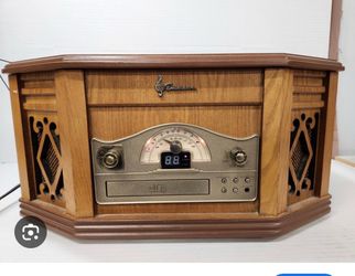 Record player / CD player / tape player / radio