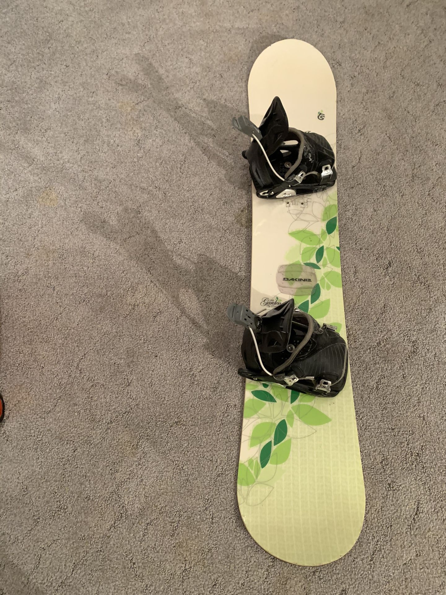 148 Rossignol Snowboard