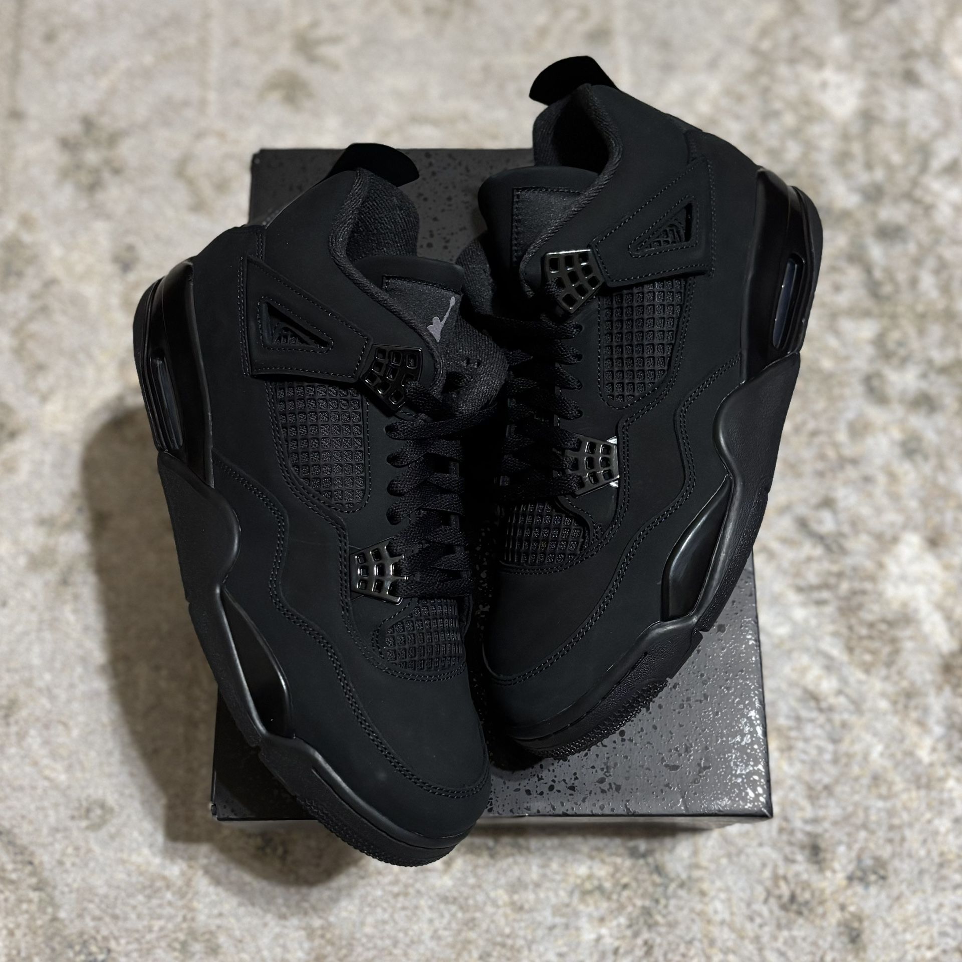 Air Jordan 4 Retro Black Cat 2025 Size 11