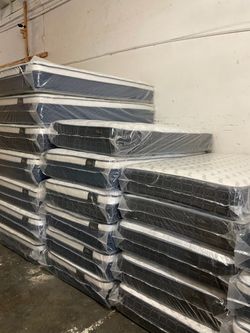 Cal-King Size Mattress Pillow Top New