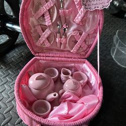 Children’s Tea Set