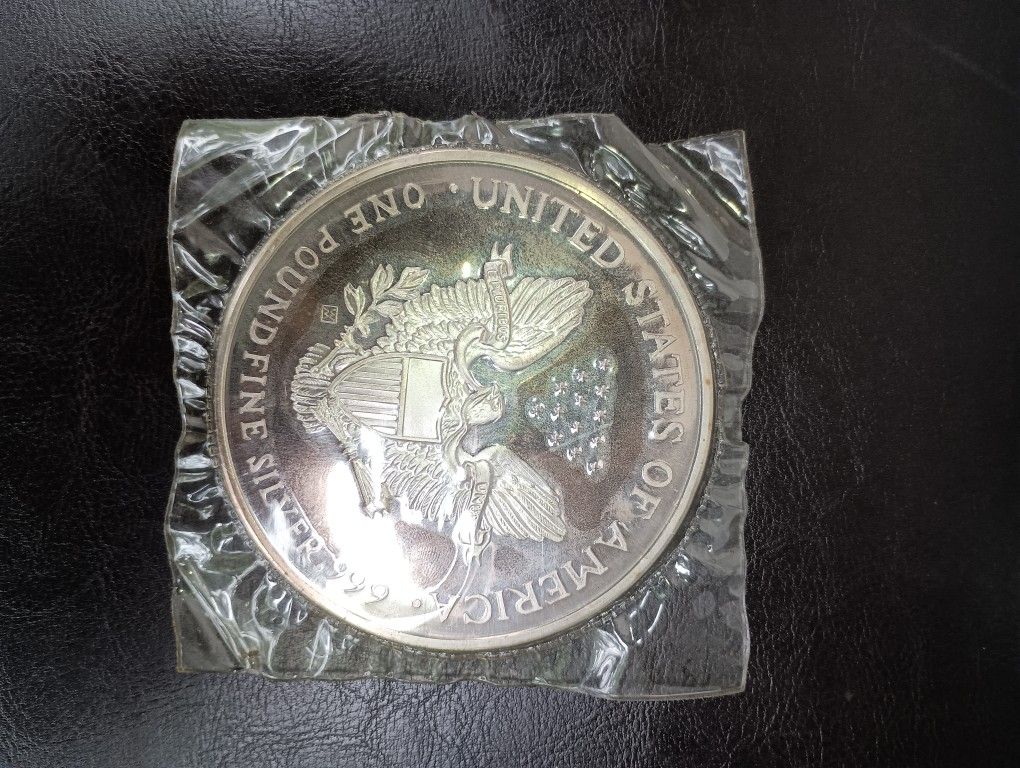 One Pound Fine Silver